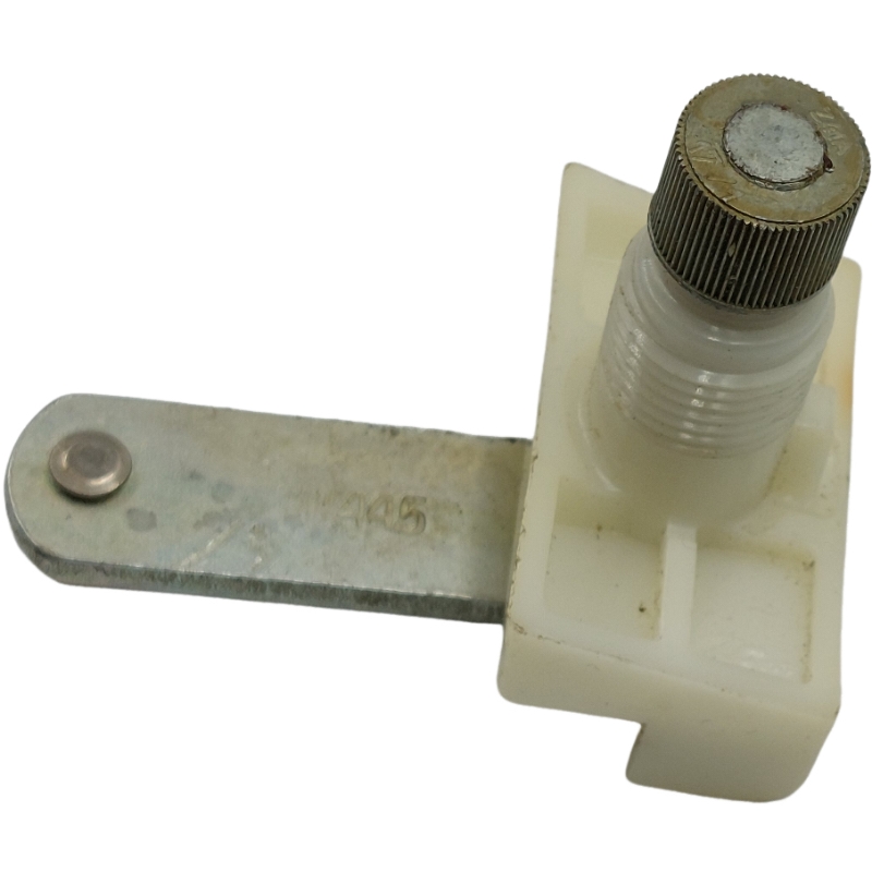 14741733272_2 Wspornik mechanizmu wycieraczek prawy oś Fiat 126p maluch