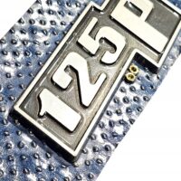 Emblemat modelu Fiat 125p